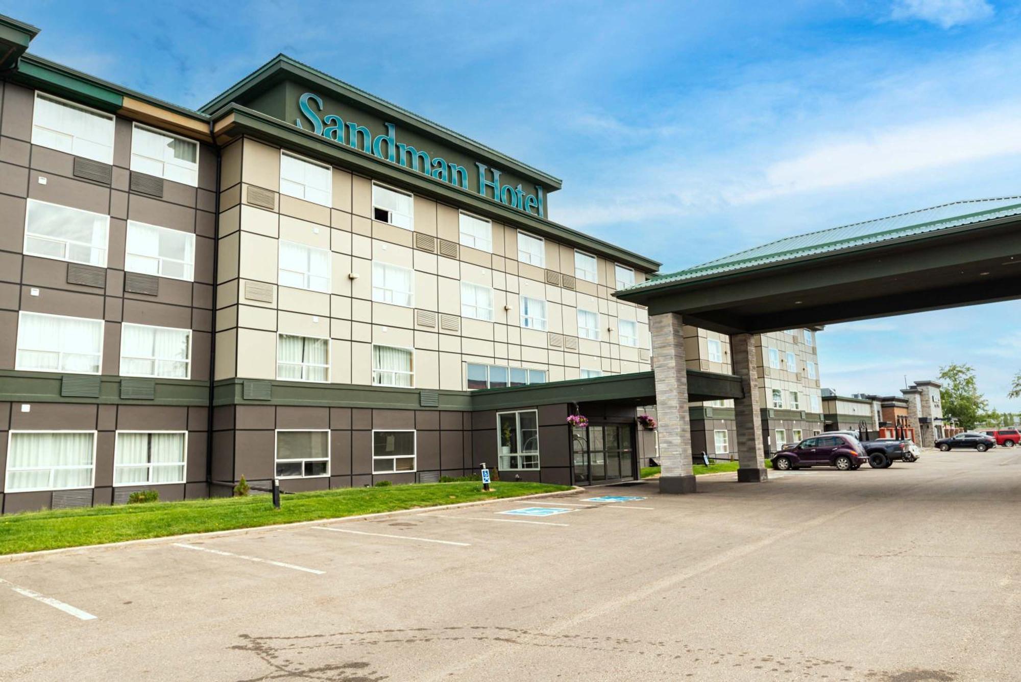 Sandman Hotel Red Deer Exterior foto